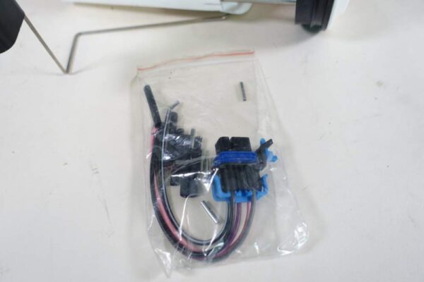 Benzinpumpe Cadillac – Bild 5